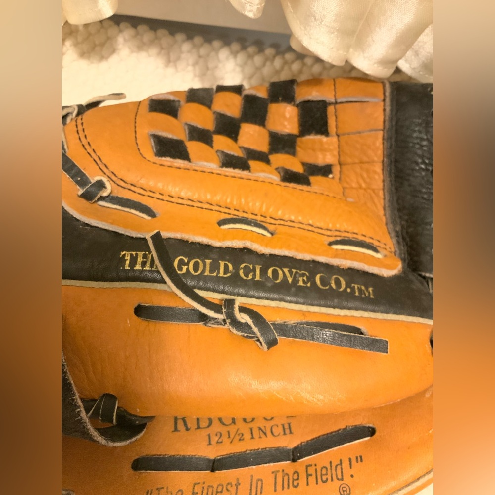RAWLINGS BASEBALL - Picture 5 of 7